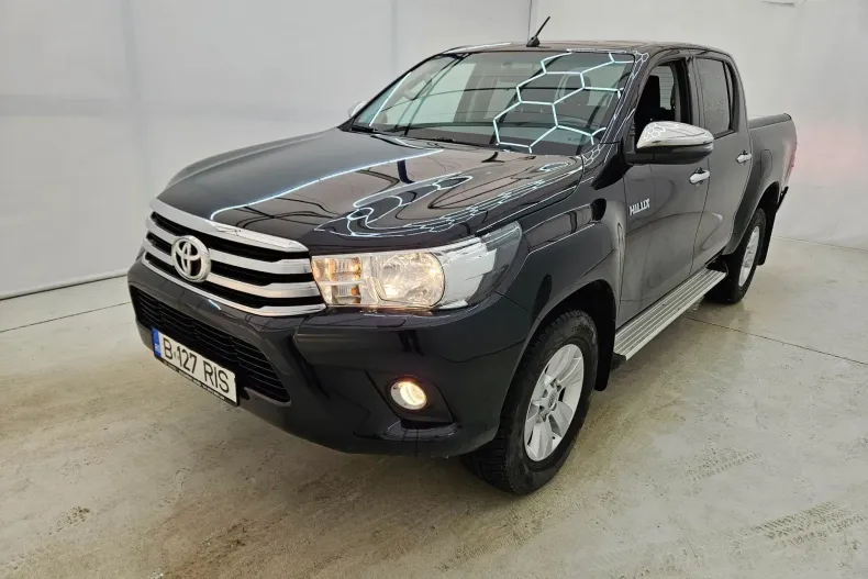 Toyota Hilux din 2020 cu 60.240 km - oferta TOY163034 - foto 1
