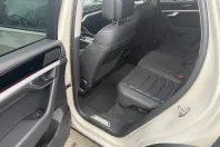 Volkswagen Touareg din 2022 cu 69.991 km - oferta VOL163042 - foto 13