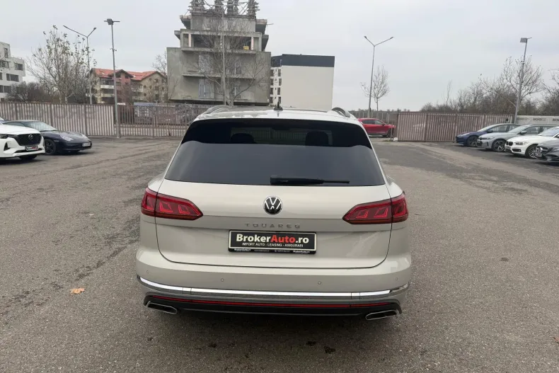 Volkswagen Touareg din 2022 cu 69.991 km - oferta VOL163042 - foto 14