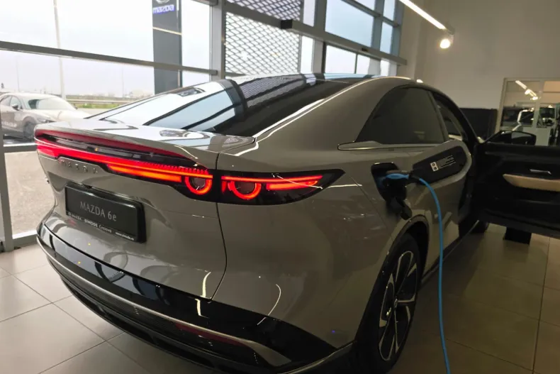 Mazda 6e din 2025 cu 5 km - oferta MAZ163044 - foto 10