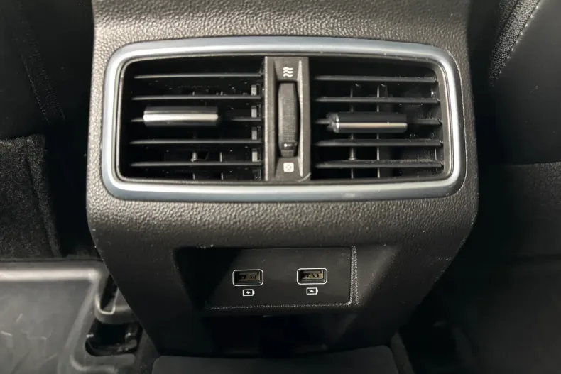 Renault Megane din 2022 cu 76.100 km - oferta REN163046 - foto 30