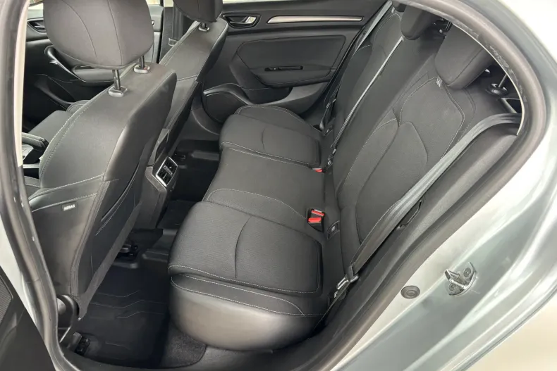 Renault Megane din 2022 cu 76.100 km - oferta REN163046 - foto 33