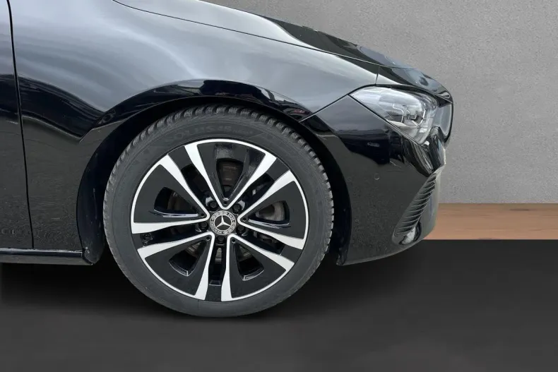 Mercedes-Benz CLA din 2023 cu 43.555 km - oferta MER163064 - foto 15