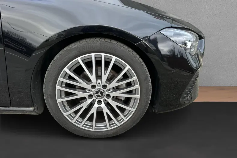 Mercedes-Benz CLA din 2023 cu 71.809 km - oferta MER163065 - foto 10