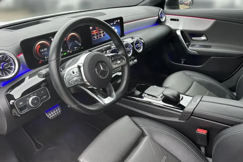 Mercedes-Benz CLA din 2022 cu 38.624 km - oferta MER163066 - foto 17