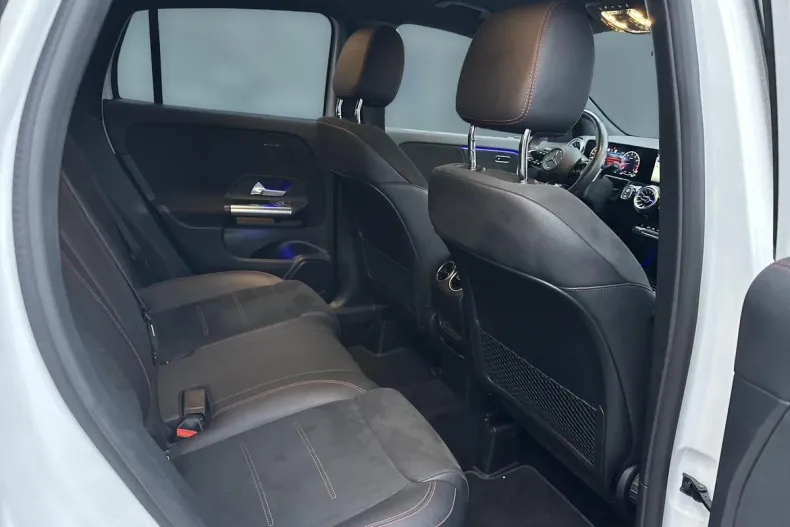 Mercedes-Benz GLA din 2023 cu 57.223 km - oferta MER163073 - foto 12