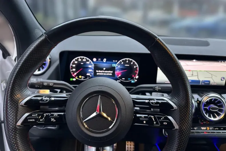 Mercedes-Benz GLA din 2023 cu 57.223 km - oferta MER163073 - foto 16