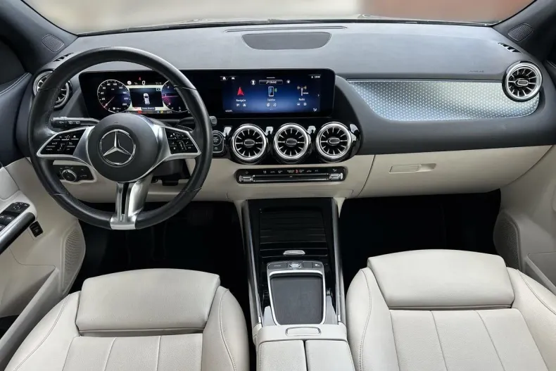 Mercedes-Benz GLA din 2023 cu 46.886 km - oferta MER163074 - foto 15