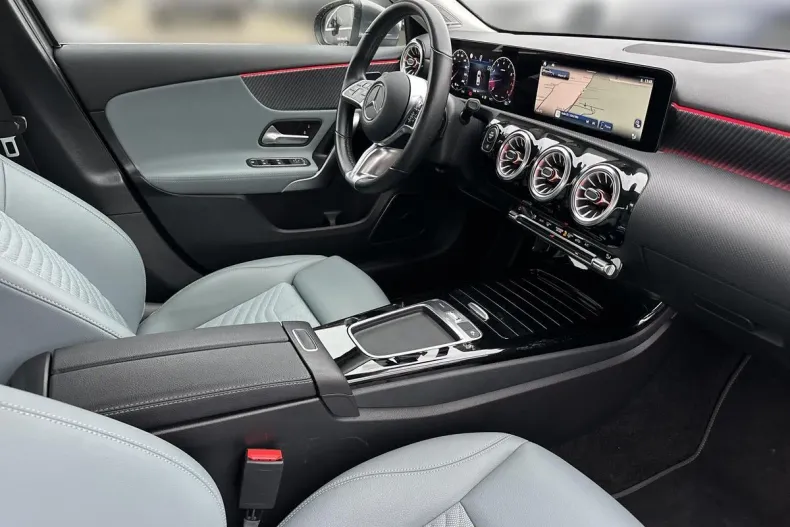 Mercedes-Benz A din 2023 cu 40.734 km - oferta MER163075 - foto 14