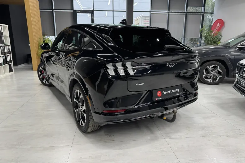 Ford Mustang Mach-E din 2022 cu 72.600 km - oferta FOR163082 - foto 4