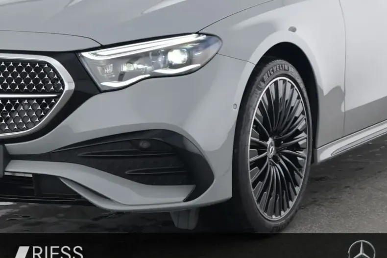 Mercedes-Benz E 400 din 2024 cu 31.240 km - oferta MER163089 - foto 3