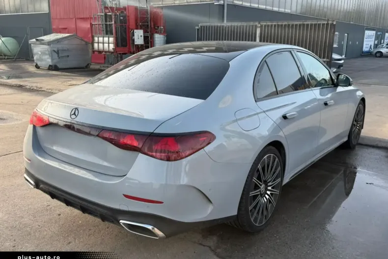 Mercedes-Benz E 220 din 2024 cu 13.000 km - oferta MER163092 - foto 5