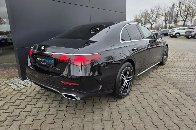 Mercedes-Benz E 300 din 2025 cu 12.500 km - oferta MER163095 - foto 3