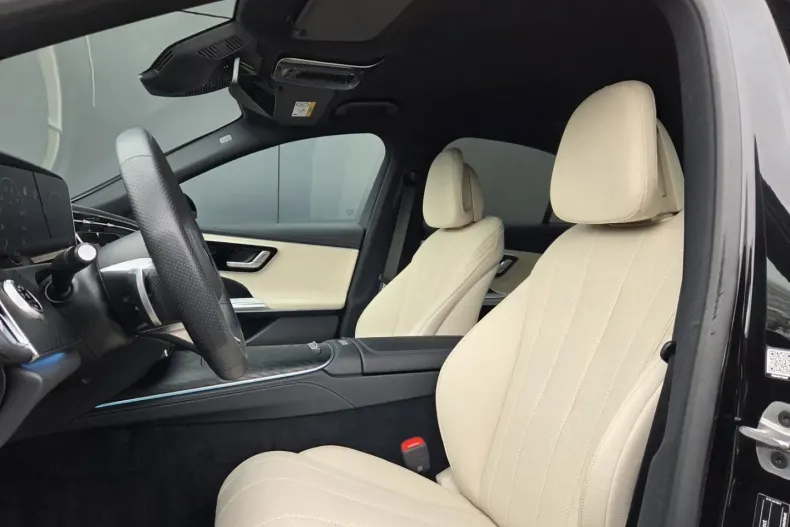 Mercedes-Benz E 300 din 2025 cu 12.500 km - oferta MER163095 - foto 4