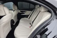 Mercedes-Benz E 300 din 2025 cu 12.500 km - oferta MER163095 - foto 6