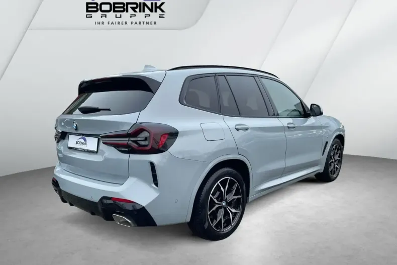 BMW X3 din 2022 cu 48.664 km - oferta BMW163096 - foto 3