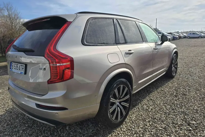 Volvo XC90 din 2023 cu 95.797 km - oferta VOL163104 - foto 3