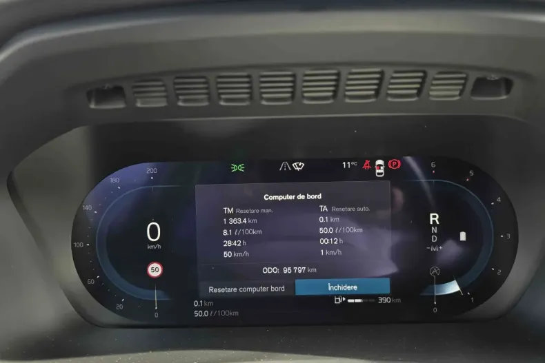 Volvo XC90 din 2023 cu 95.797 km - oferta VOL163104 - foto 9