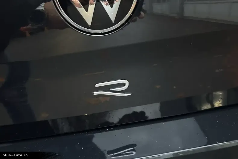 Volkswagen T-Roc din 2025 cu 6.900 km - oferta VOL163107 - foto 13