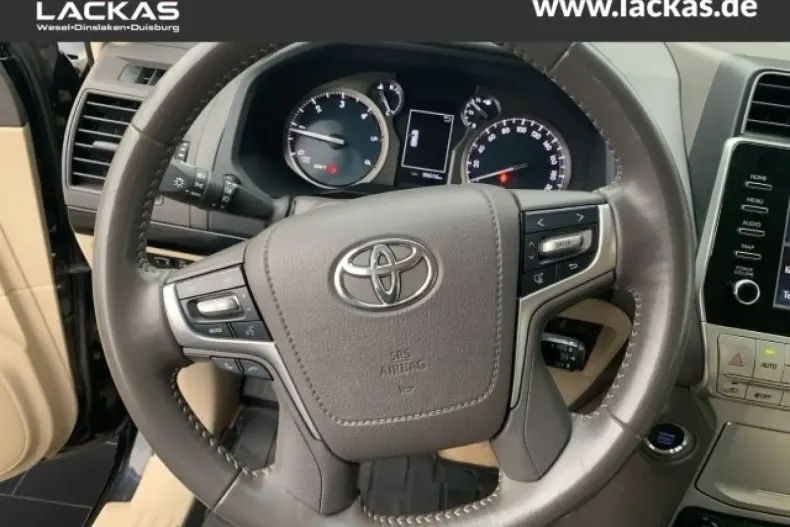 Toyota Land Cruiser din 2022 cu 99.565 km - oferta TOY163108 - foto 10