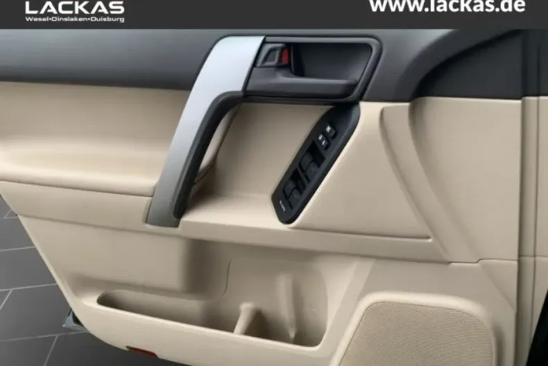 Toyota Land Cruiser din 2022 cu 99.565 km - oferta TOY163108 - foto 12