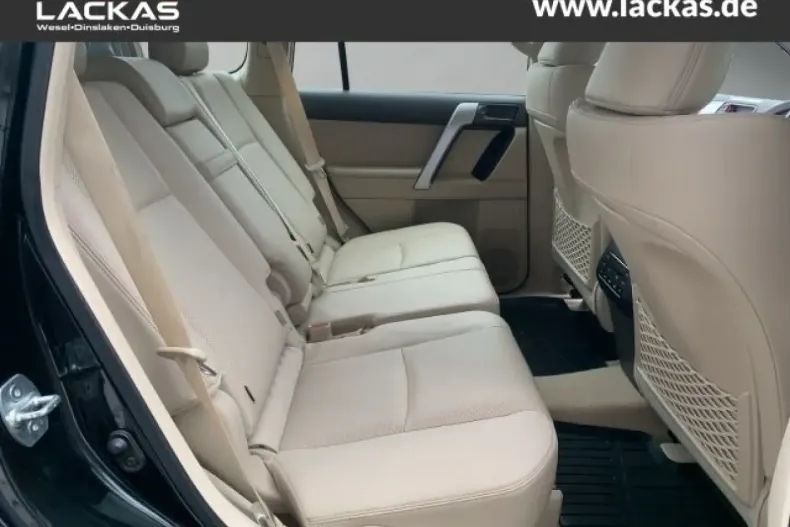 Toyota Land Cruiser din 2022 cu 99.565 km - oferta TOY163108 - foto 17