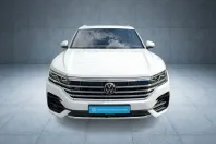 Volkswagen Touareg din 2023 cu 29.868 km - oferta VOL163109 - foto 1