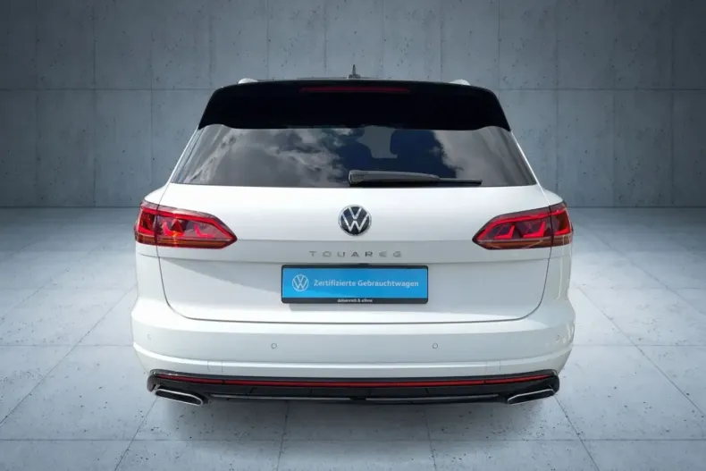 Volkswagen Touareg din 2023 cu 29.868 km - oferta VOL163109 - foto 4