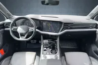 Volkswagen Touareg din 2023 cu 29.868 km - oferta VOL163109 - foto 10