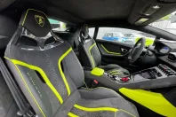 Lamborghini Huracán din 2023 cu 1.400 km - oferta LAM163113 - foto 13