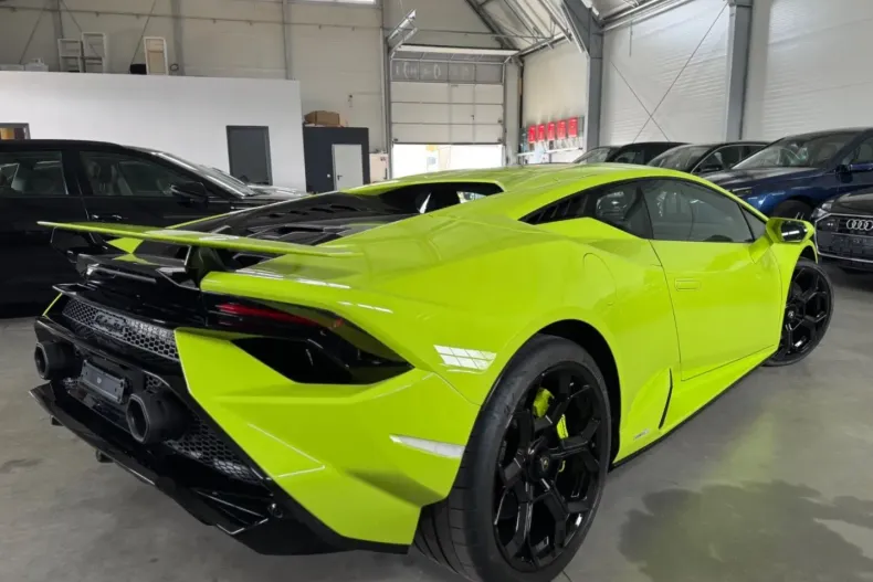 Lamborghini Huracán din 2023 cu 1.400 km - oferta LAM163113 - foto 16