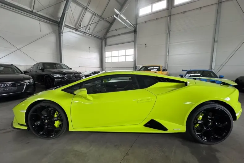 Lamborghini Huracán din 2023 cu 1.400 km - oferta LAM163113 - foto 24