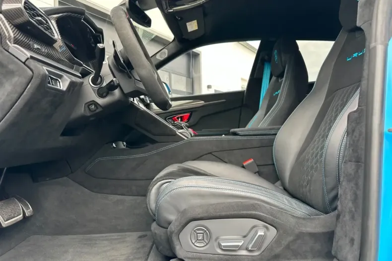 Lamborghini Urus din 2024 cu 9.749 km - oferta LAM163115 - foto 37