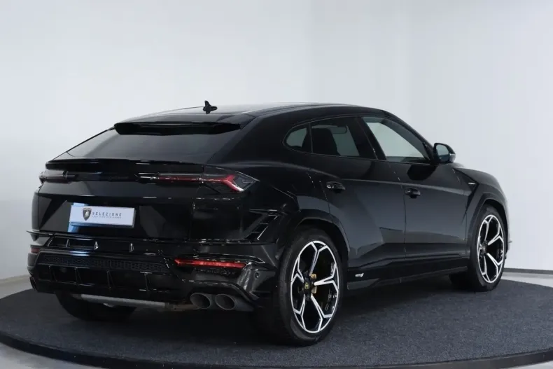Lamborghini Urus din 2023 cu 13.556 km - oferta LAM163117 - foto 2