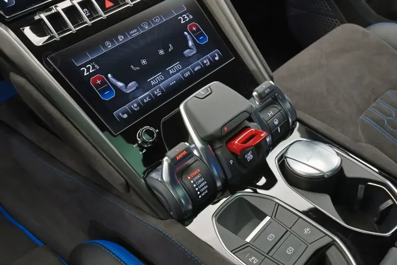 Lamborghini Urus din 2023 cu 13.556 km - oferta LAM163117 - foto 8