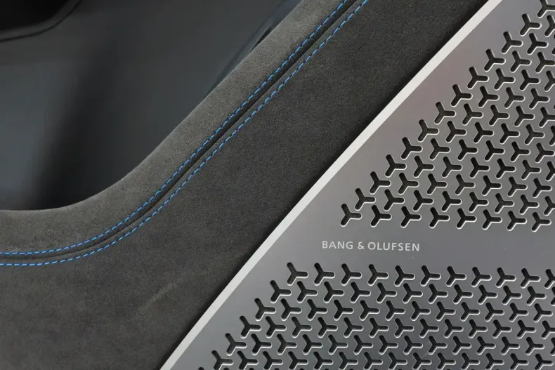 Lamborghini Urus din 2023 cu 13.556 km - oferta LAM163117 - foto 13