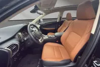 Lexus NX 300 din 2021 cu 23.560 km - oferta LEX163122 - foto 9