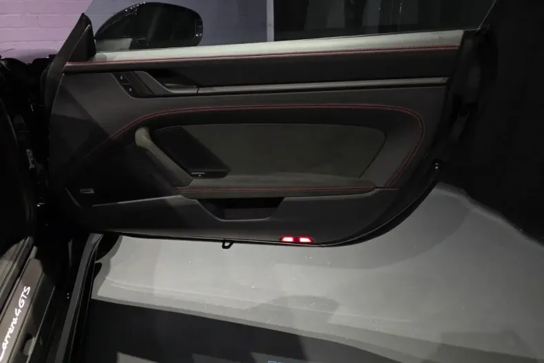 Porsche 911 din 2023 cu 6.071 km - oferta POR163129 - foto 24