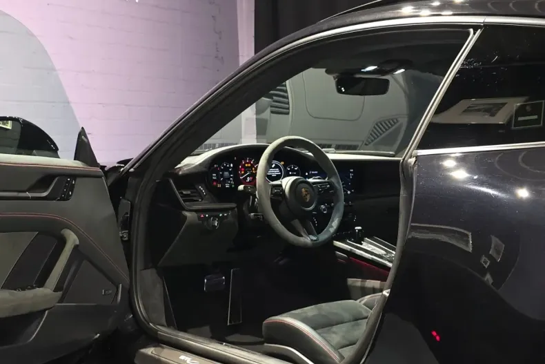 Porsche 911 din 2023 cu 6.071 km - oferta POR163129 - foto 29