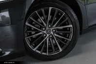 Lexus ES 300 din 2024 cu 35.693 km - oferta LEX163134 - foto 7