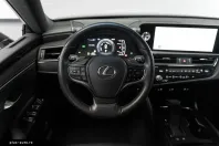 Lexus ES 300 din 2024 cu 35.693 km - oferta LEX163134 - foto 12