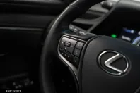Lexus ES 300 din 2024 cu 35.693 km - oferta LEX163134 - foto 14