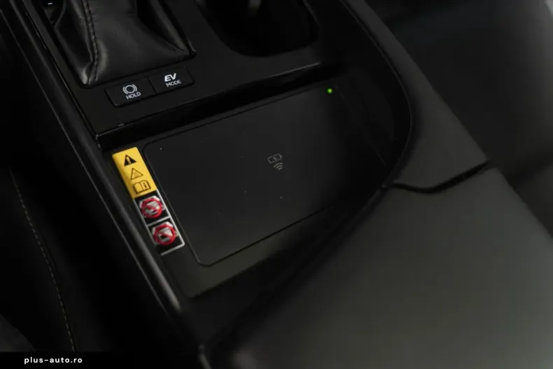 Lexus ES 300 din 2024 cu 35.693 km - oferta LEX163134 - foto 21