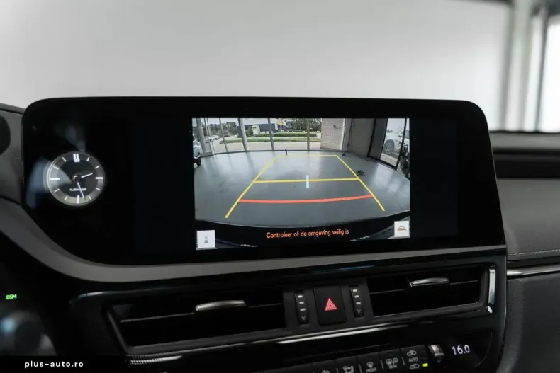 Lexus ES 300 din 2024 cu 35.693 km - oferta LEX163134 - foto 32