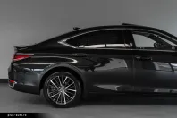 Lexus ES 300 din 2024 cu 35.693 km - oferta LEX163134 - foto 44