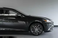 Lexus ES 300 din 2024 cu 35.693 km - oferta LEX163134 - foto 45