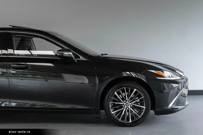 Lexus ES 300 din 2024 cu 35.693 km - oferta LEX163134 - foto 45