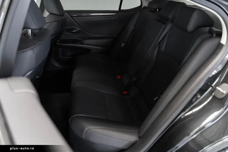 Lexus ES 300 din 2024 cu 35.693 km - oferta LEX163134 - foto 46