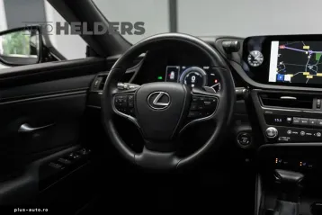 Lexus ES 300 din 2024 - oferta LEX163136