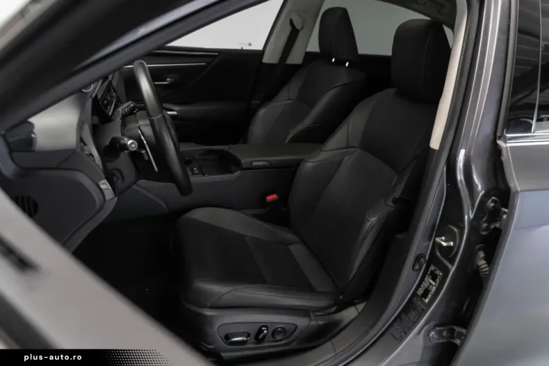 Lexus ES 300 din 2024 cu 29.418 km - oferta LEX163136 - foto 10